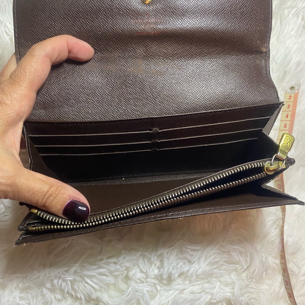 Louis Vuitton Damier Ebene Brown Checkered Wallet - Picture 4 of 12